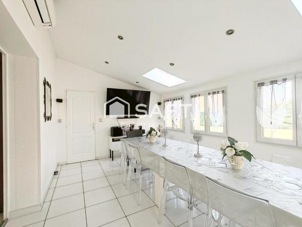 MAISON DE 200m2, 10 pièces, 7 chambres, terrain de 639M2