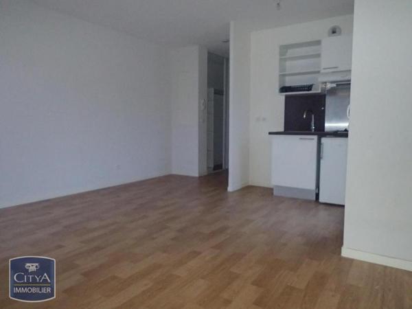 Appartement à louer 1 pièce 27.52m²