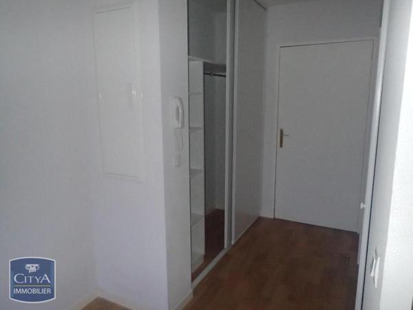 Appartement à louer 1 pièce 27.52m²