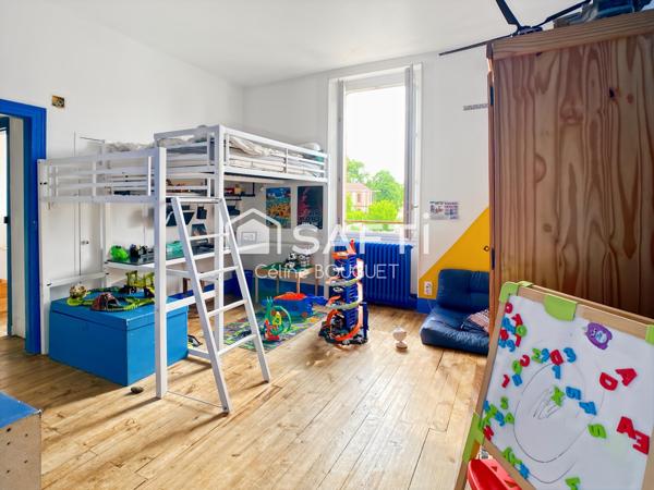 Maison de caractère 5 chambres 200m2 avec garage