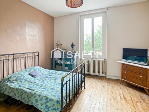 Maison de caractère 5 chambres 200m2 avec garage