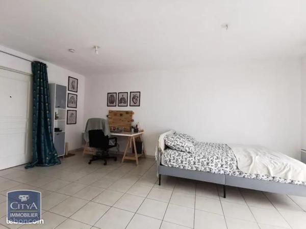 Appartement à louer 1 pièce 34.84m² Saint-Priest-en-Jarez (42270)
