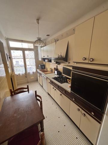 Bordeaux (33000) MAISON DE CHARME EN PLEIN COEUR DE ST AUGUSTIN