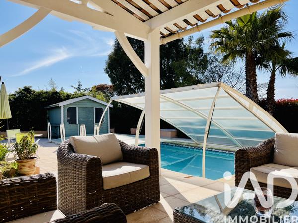 Maison à vendre 6 pièces 140 m² Puget-sur-Argens