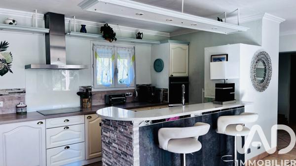 Maison à vendre 6 pièces 140 m² Puget-sur-Argens