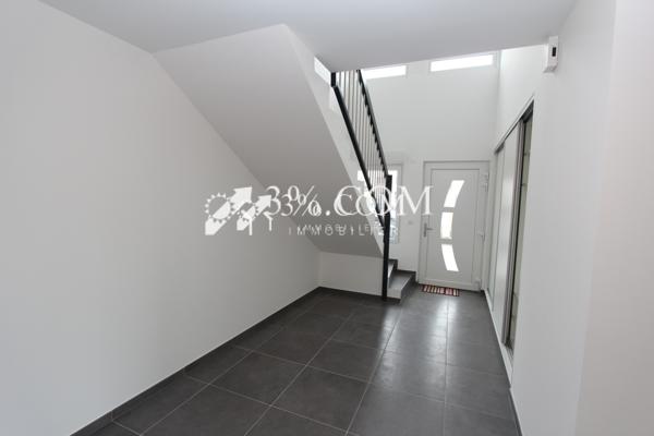 Appartement 8 pièce(s) 5 chambre(s) 226 m²