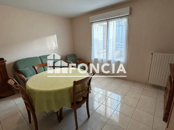 Location Appartement 2 pièces 42.14 m² - 4 B RUE DE LA REPUBLIQUE Mainvilliers 28300