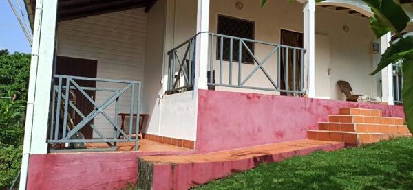 Maison à vendre 4 pièces PETIT BOURG (971)