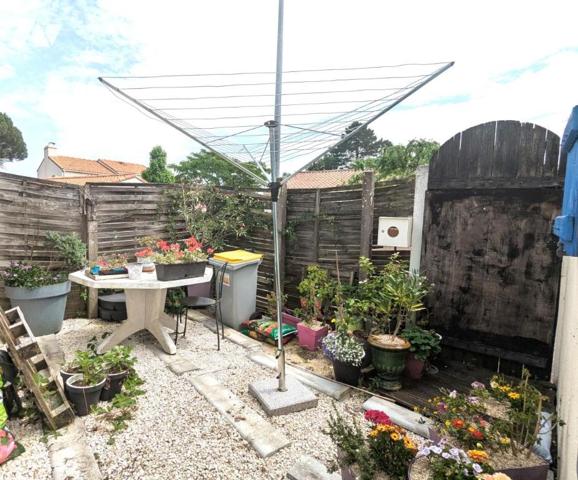 MAISON PLAIN PIED - 1 CHAMBRE - 1 BUREAU - LA MONTAGNE