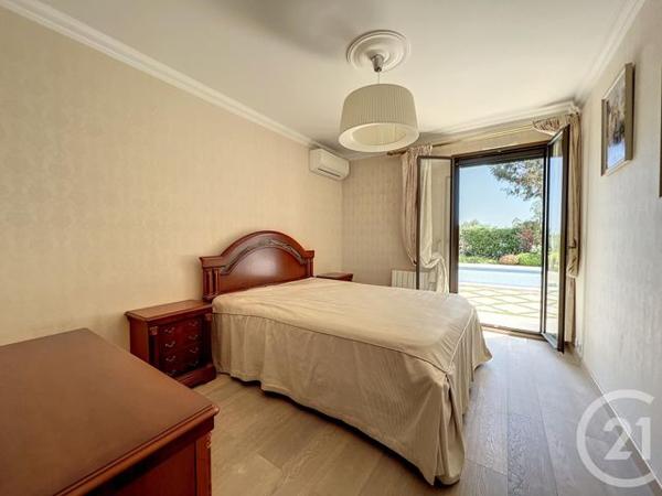 Maison à vendre  6 pièces - 245 m2 VILLENEUVE LOUBET - 06