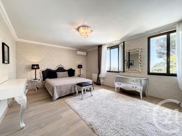 Maison à vendre  6 pièces - 245 m2 VILLENEUVE LOUBET - 06