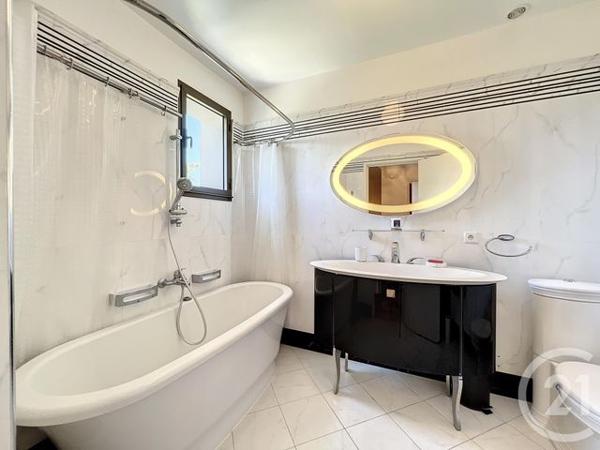 Maison à vendre  6 pièces - 245 m2 VILLENEUVE LOUBET - 06