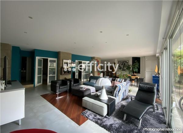 Maison
         5 pièces
        - 149 m² Exclusivité 257 000 € *