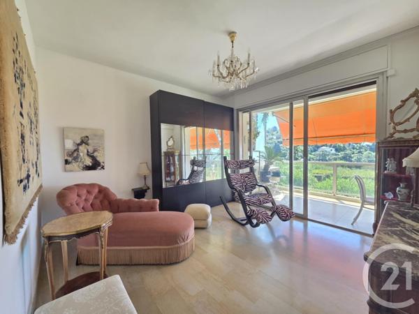 Appartement T3 à vendre  3 pièces - 84,58 m2 TOULON - 83