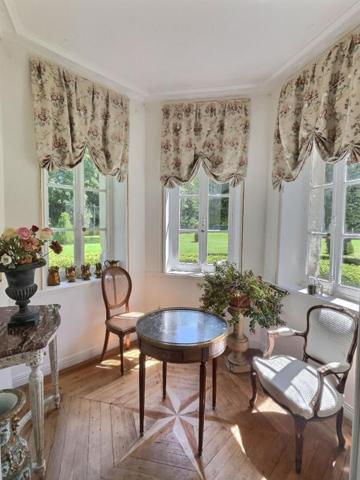 Château 25 pièce(s) 926 m2