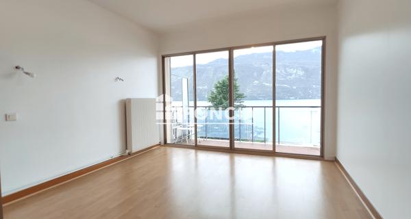 Location Appartement 2 pièces 52.37 m² - Aix-les-bains 73100