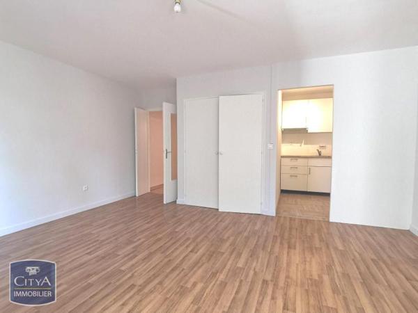 Location appartement Saint-Julien-en-Genevois (74160) 1 pièce 34.56m²