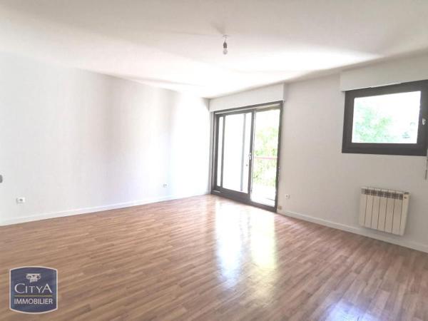 Location appartement Saint-Julien-en-Genevois (74160) 1 pièce 34.56m²