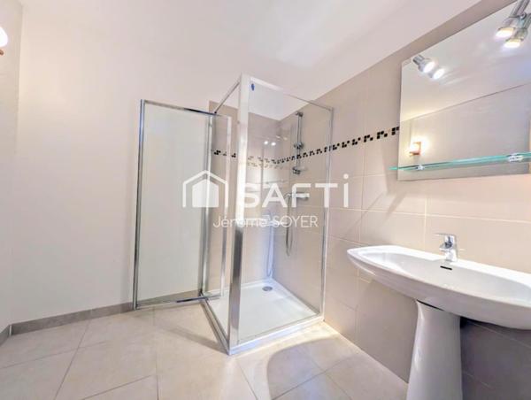 ENSEMBLE DE 2 MAISONS DE 64 ET 32 M²