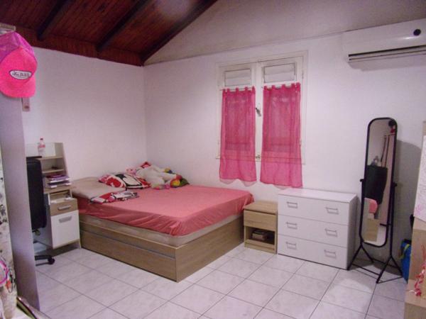 SAINTE-ANNE - A VENDRE - MAISON DE PLAIN PIED DE TYPE T4