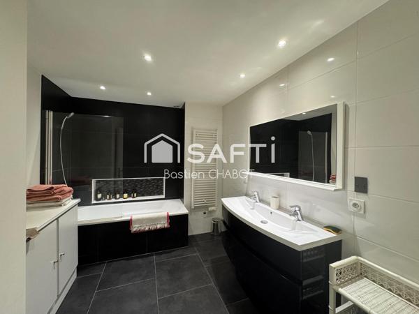 Villa de 290 m2 sur Bègles