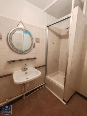 Appartement à louer 3 pièces 66.34m² Nîmes (30000)
