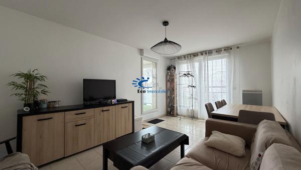 LA ROCHELLE APPARTEMENT T2 AVEC BALCON ET PLACE DE STATIONNEMENT  La rochelle