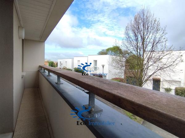 LA ROCHELLE APPARTEMENT T2 AVEC BALCON ET PLACE DE STATIONNEMENT  La rochelle