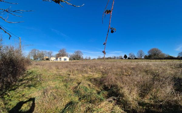 Terrain à vendre    Peyrignac