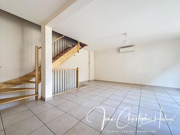 30230 Bouillargues - Maison de village 4 pièces de 90 m2 avec terrasse et garage