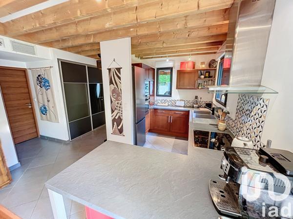 Maison 6 pièces de 168 m² à Saint-Georges-sur-Cher (41400)