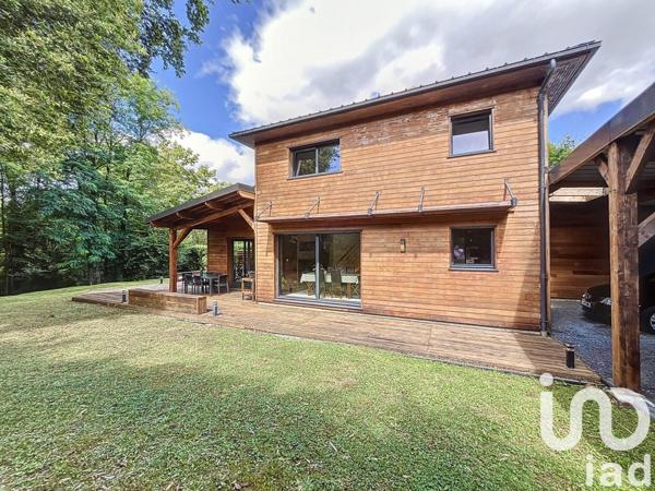 Maison 6 pièces de 168 m² à Saint-Georges-sur-Cher (41400)