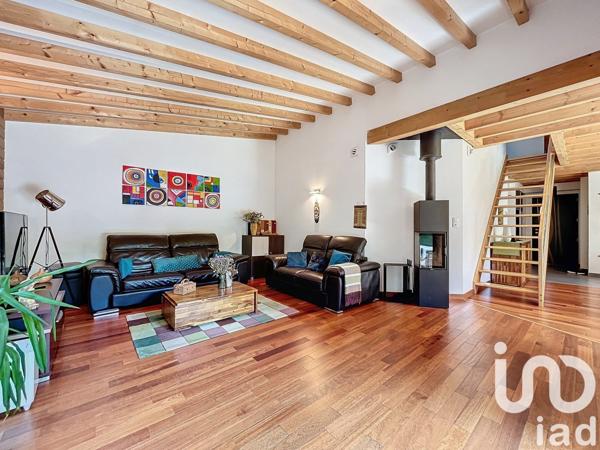 Maison 6 pièces de 168 m² à Saint-Georges-sur-Cher (41400)