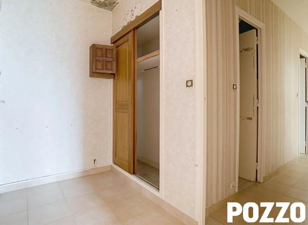 A Vendre - Pontorson - Appartement 4 pièce(s) 77 m² - ASCENSEUR / BALCON PONTORSON