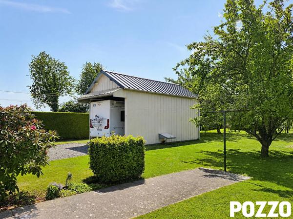 à vendre :Maison 5 chambres -à côté de PÉRIERS- à moins de 20 kms de la mer- sous-sol complet PERIERS