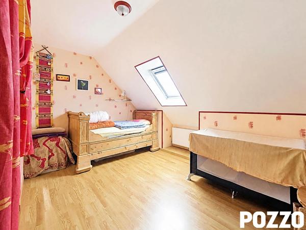 à vendre :Maison 5 chambres -à côté de PÉRIERS- à moins de 20 kms de la mer- sous-sol complet PERIERS