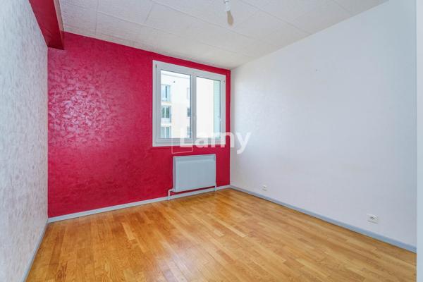 Appartement + annexe + parking