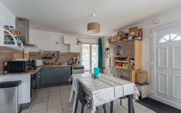 Maison à vendre    3 pièces •  Biscarrosse