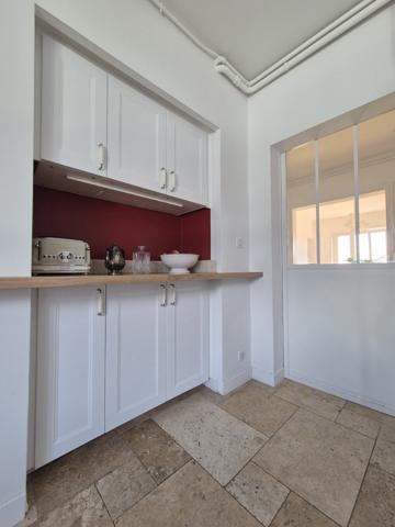 Appartement 5 pièce(s) 3 chambre(s) 130 m²