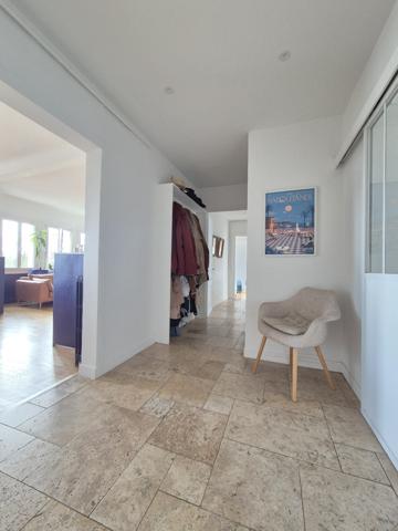 Appartement 5 pièce(s) 3 chambre(s) 130 m²