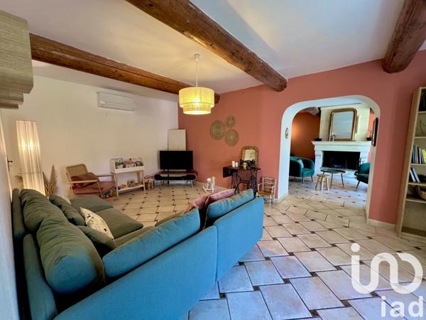 Mas 8 pièces de 249 m² à Sarrians (84260)