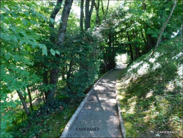 A ECULLY (69) EXCLUSIVITE APPARTEMENT 81 m² TRAVERSANT 3 CHAMBRES, BALCON, CAVE, 5ème étage ASCENSEUR