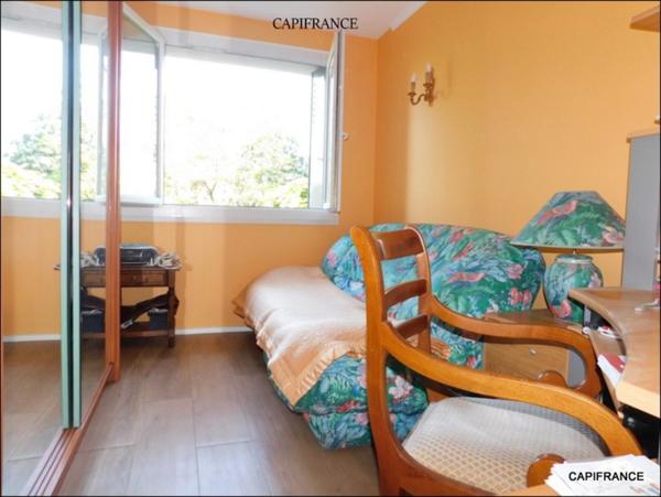 A ECULLY (69) EXCLUSIVITE APPARTEMENT 81 m² TRAVERSANT 3 CHAMBRES, BALCON, CAVE, 5ème étage ASCENSEUR