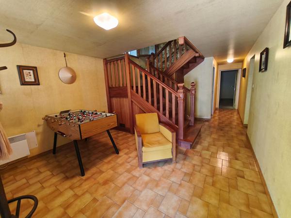 Grande propriété avec piscine couverte