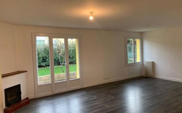Maison à louer    3 pièces • 74 m2 Mazamet