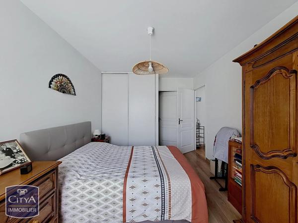 Appartement à vendre 2 pièces 47.14m² Vierzon (18100)