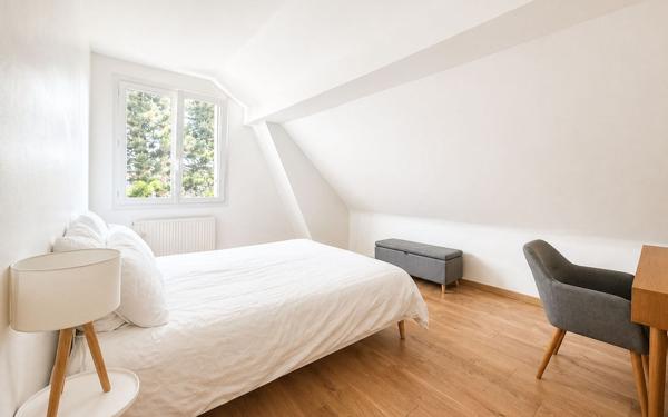 Maison à vendre    6 pièces •  Ormesson-sur-Marne