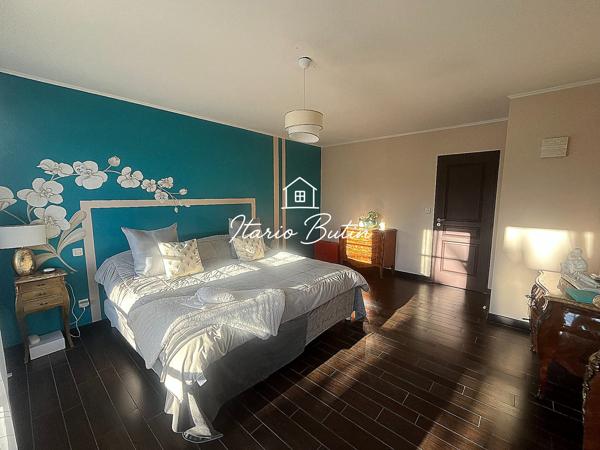 Propriété exceptionnelle Agde 795 000