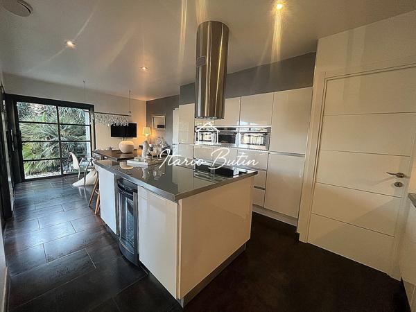 Propriété exceptionnelle Agde 795 000