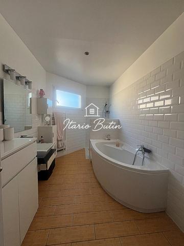 Propriété exceptionnelle Agde 795 000